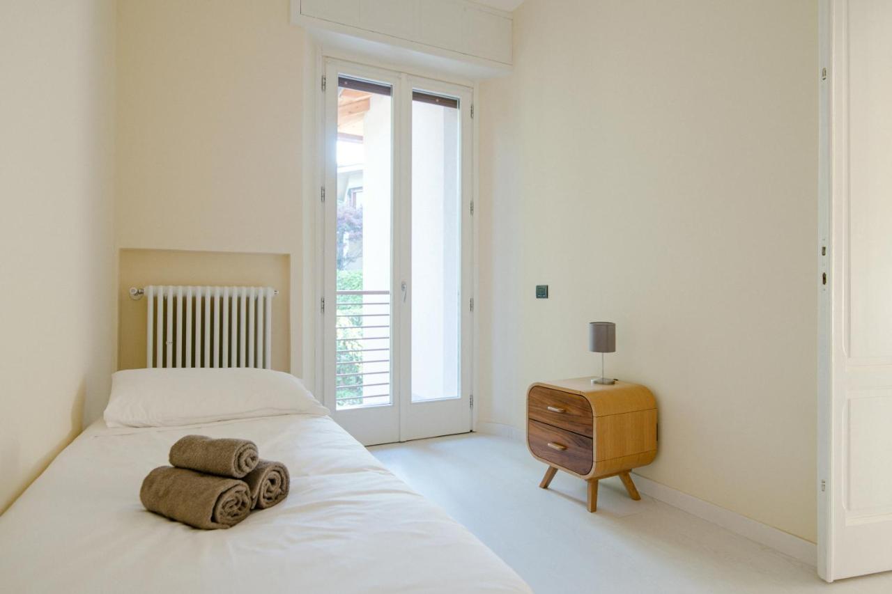 Villa Vittoria - The House Of Travelers Cernobbio Exterior photo